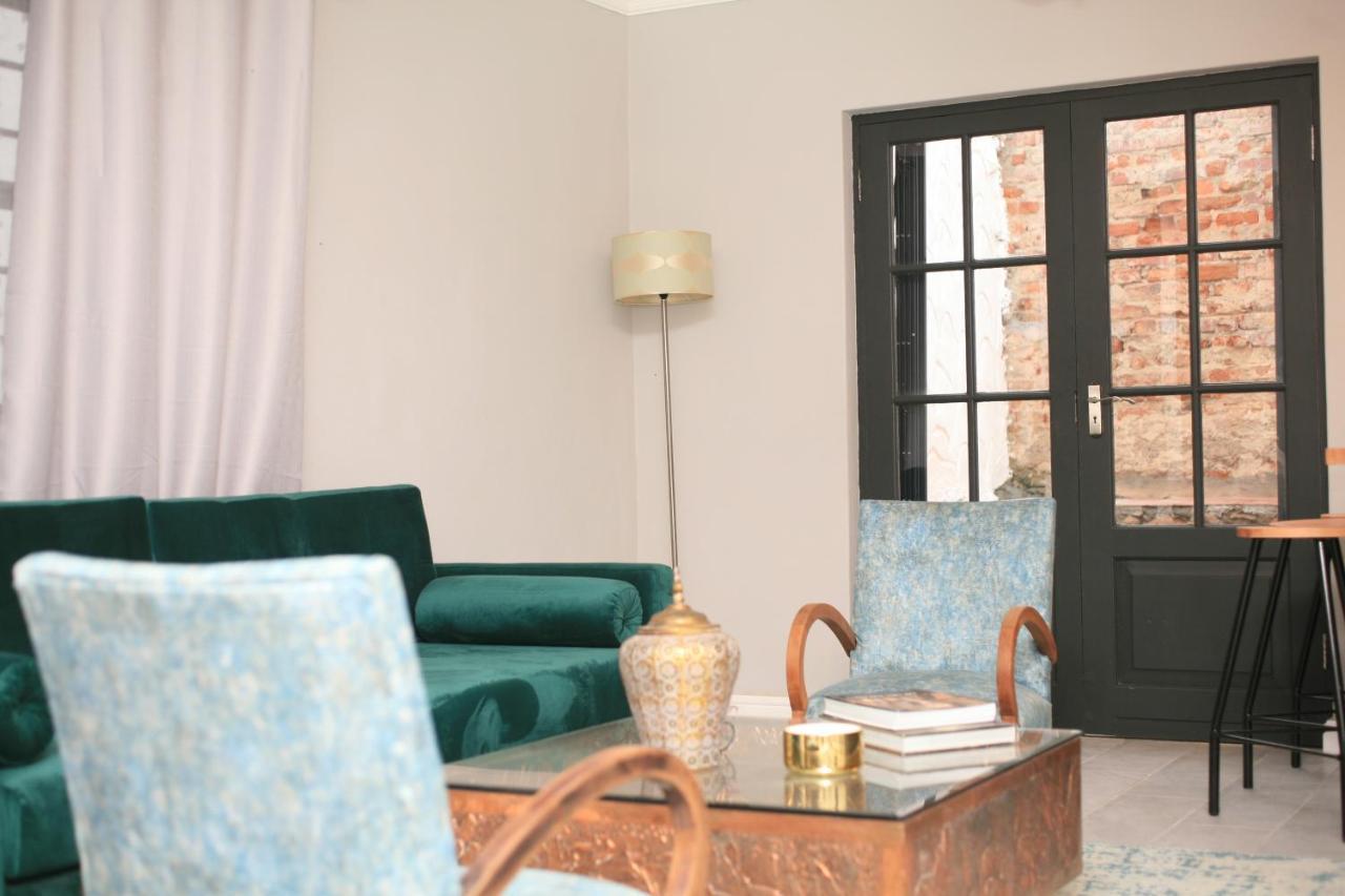 - Bo Kaap- 2 Bedroom Cozy Apartment Cape Town